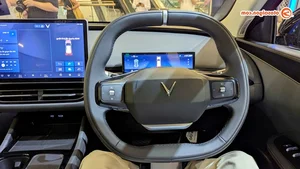 New Generation VinFast VF8 Arrives at Dealerships with Modern Interior Upgrades - image 14