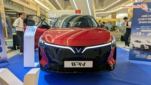 New Generation VinFast VF8 Arrives at Dealerships with Modern Interior Upgrades - image 6