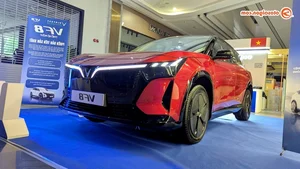 New Generation VinFast VF8 Arrives at Dealerships with Modern Interior Upgrades - image 13