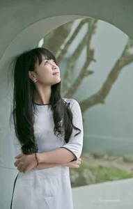Beautiful Vietnamese Girls Collection: Pack 20 Cute and Charming Portraits - image 29