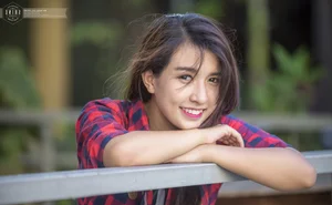 Beautiful Vietnamese Girls Collection: Pack 20 Cute and Charming Portraits - image 10