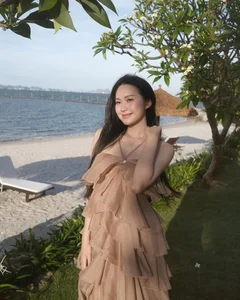 Doan Hai My Radiates Elegance in Stunning Beachside Photoshoot - image 9