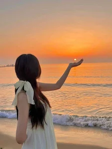 Mastering Sunset Photography: Tips for Stunning Beach Photos - image 0