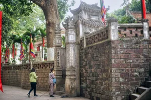 Exploring the Legendary 'Four Sacred Temples' of Ancient Thang Long - image 2