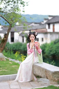 Stunning Visual Narrative: YiTuYu Art Language Vol.4629 - You Er Bai Bai Photography Collection - image 4