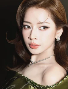 Vietnamese Celeb News: Mai Phuong Thuy Updates and Ly Nha Ky Claps Back - image 14
