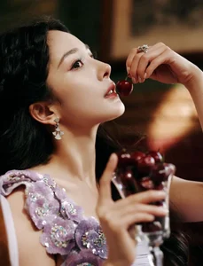 Yang Mi’s Bold Career Shift: Can Her New Film Project Redefine Her Cinematic Legacy? - image 10