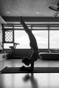 Discover the Secrets of the Yoga Goddess: Maintaining Stunning Beauty and Fitness After Motherhood - image 0