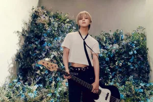 K-Pop Visual Revolution: Lisa, Jimin, and Red Velvet’s Edgy Concepts - image 27
