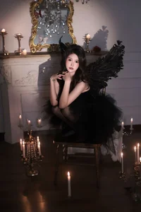 YiTuYu Art Language Vol.10118 Dui Dui: Stunning 18-Page Digital Art and Portrait Collection for Photography Enthusiasts - image 3