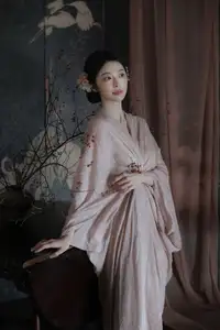 Fen Mian Gu Niang Vol.8577: Unveiling Exquisite Oriental Beauty in Classic Chinese Artistry - image 2