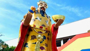 999+ God of Wealth Wallpapers: Attract Prosperity and Good Fortune for the New Year - image 50