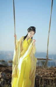 YiTuYu Art Language Vol.6267: Gua Zao Xiao Yang Artistic Portrait Collection - image 4