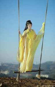 YiTuYu Art Language Vol.6267: Gua Zao Xiao Yang Artistic Portrait Collection - image 7