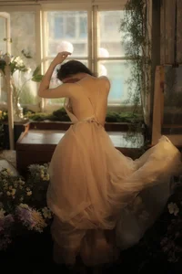 Ethereal Muse: Yao Pang Pang’s Dreamy Art Language - image 7