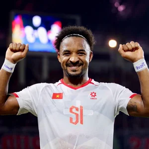 From Pizza Delivery to Football Stardom: The Inspiring Journey of Vietnam’s Most Expensive Player - image 5
