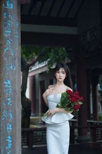 Discover the Grace of Xiao Xiao Yu in YiTuYu Art Language Vol.7395 - Premium Photography - image 6