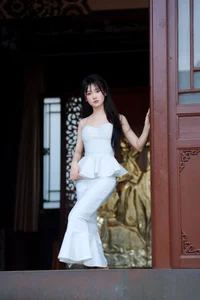 Discover the Grace of Xiao Xiao Yu in YiTuYu Art Language Vol.7395 - Premium Photography - image 12
