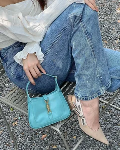 High Heels vs Comfort: Footwear Secrets from a Beauty Queen - image 2