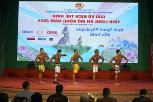 Intense and Emotional Moments at the Long An Bodybuilding Championship - image 18
