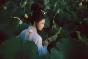 Exquisite Photography Showcase: YiTuYu Art Language Vol.10299 Featuring Han Han Ting (38P) - image 0