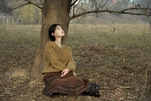 Captivating Portrait Series: YiTuYu Art Language Vol.10353 featuring Guo Zi - image 6
