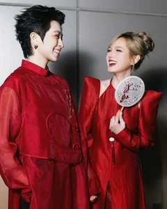 Xoai Non and Gil Le Captivate Fans with Romantic Red Carpet Appearance and Stunning Visuals - image 7