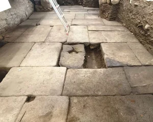 Ancient Discovery: Roman Ruins Unearthed During Hotel Renovation in Barcelona - image 7