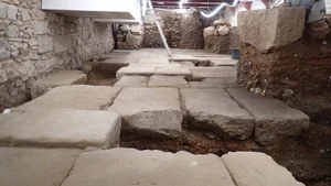 Ancient Discovery: Roman Ruins Unearthed During Hotel Renovation in Barcelona - image 9