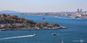 Exploring the Bosphorus Strait: Where Asia and Europe Meet in Stunning Istanbul - image 6