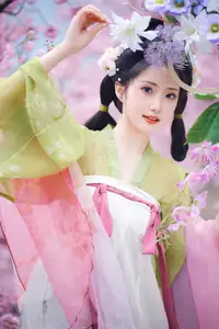 East Asian Beauty: Tu Ya W in Elegant Hanfu Amidst Spring Cherry Blossoms | YiTuYu Vol.8636 - image 13