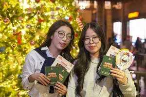 Da Nang Culinary Adventure: Exploring Vietnam with the 10,000 Food Passport - image 5