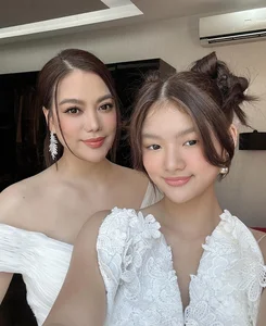 Truong Ngoc Anh's Daughter Bao Tien Turns 16: A Rising Star with Impressive Height - image 0