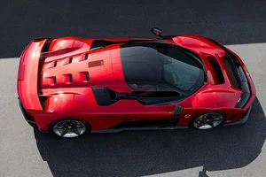 Ferrari F80 Hybrid: The $4 Million Supercar Takes Protection in Vietnam - image 3
