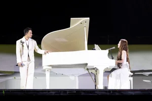 Hương Tràm Shares Her Emotional Journey Back to the Stage in 'Phao Cuu Sinh Concert' - image 7