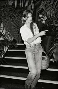 The Inspiring Story of a Fashion Icon Born from Escape and Resilience - image 2