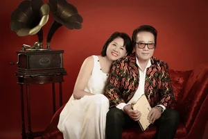 Inside the Inspiring 40-Year Marriage of Legendary Singer Elvis Phuong - image 4