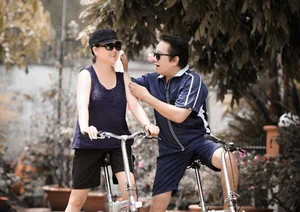 Inside the Inspiring 40-Year Marriage of Legendary Singer Elvis Phuong - image 5