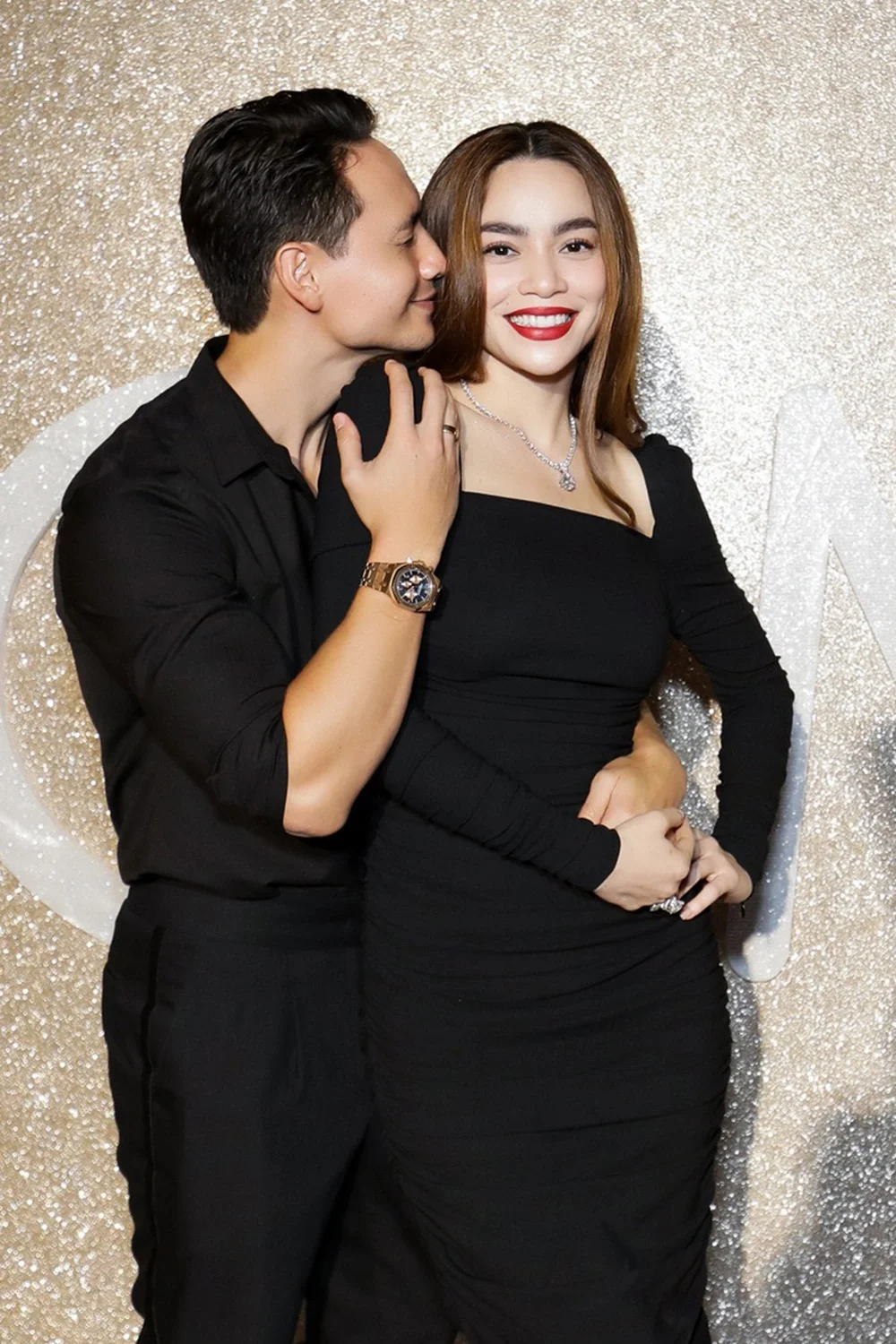 Ho Ngoc Ha and Kim Ly: Red Carpet Fashion Highlights from Their Latest Event