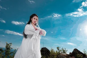 Cinematic Portraits: YiTuYu Art Language Vol.4996 Featuring Cha Xiao Tu - image 1