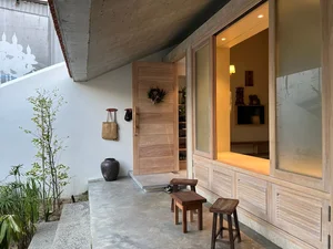 Stunning Resort-Style Level 4 House with Traditional Red Roof Tiles - image 3