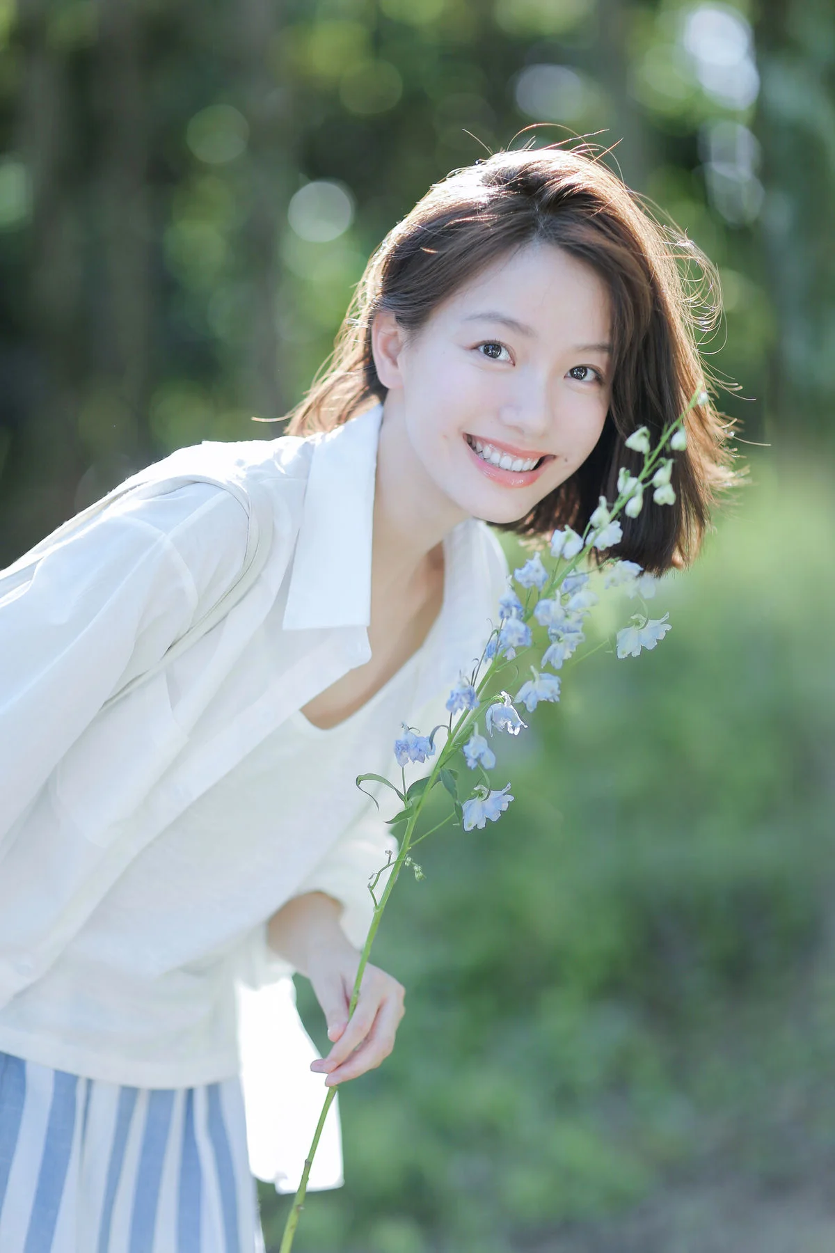 Minimalist Form and Beauty: YiTuYu Art Language Vol.6400 Shuang Kou Wan Zhi