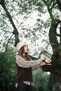 Artistic Portraiture: YiTuYu Art Language Vol.5952 Featuring Cao Xiao Shu - image 1