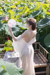 Lu Xuan Xuan XiuRen Model Gallery - Lotus Theme Part 02 (46P) - image 21