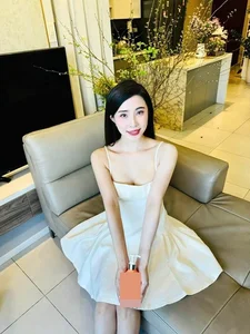 Inside the Luxurious Lifestyle of Vietnamese Actress Quynh Nga: Fashion, Travel, and Glamour - image 0