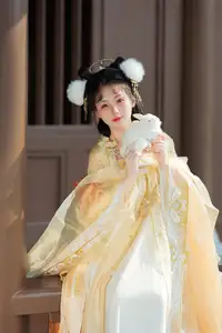 Enchanting Hanfu Elegance: Yi Zhi Nian Gao Jing shines in the artistic YiTuYu Vol.8661 photoshoot - image 6