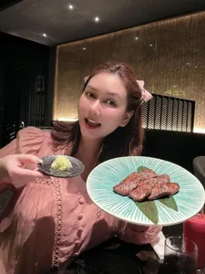 Actor Tuan Anh Shows Off New Wife While Dan Truong Celebrates Ex-Wife - image 6