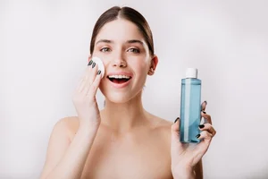 28-Day Sheet Mask Challenge: Incredible Anti-Aging Results for Mature Skin - image 1