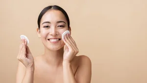 28-Day Sheet Mask Challenge: Incredible Anti-Aging Results for Mature Skin - image 0