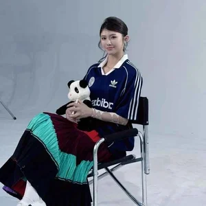 Chinese Athletics Goddess Faces Social Media Scrutiny: The Truth Behind the Beauty Rumors - image 1
